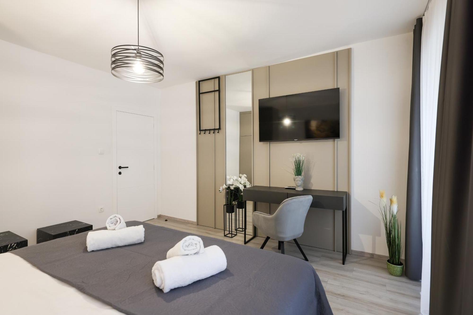 Classy Apartments In City Centar Zadar Exterior foto